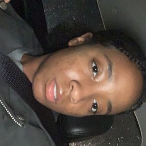 Meet your Posher, Ariel